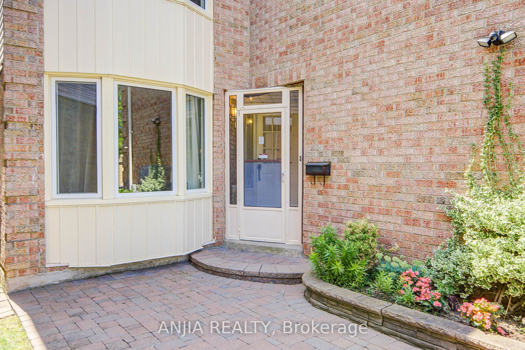 123 Chapel Park Square, Toronto, ON M1V 2S3 photo 5