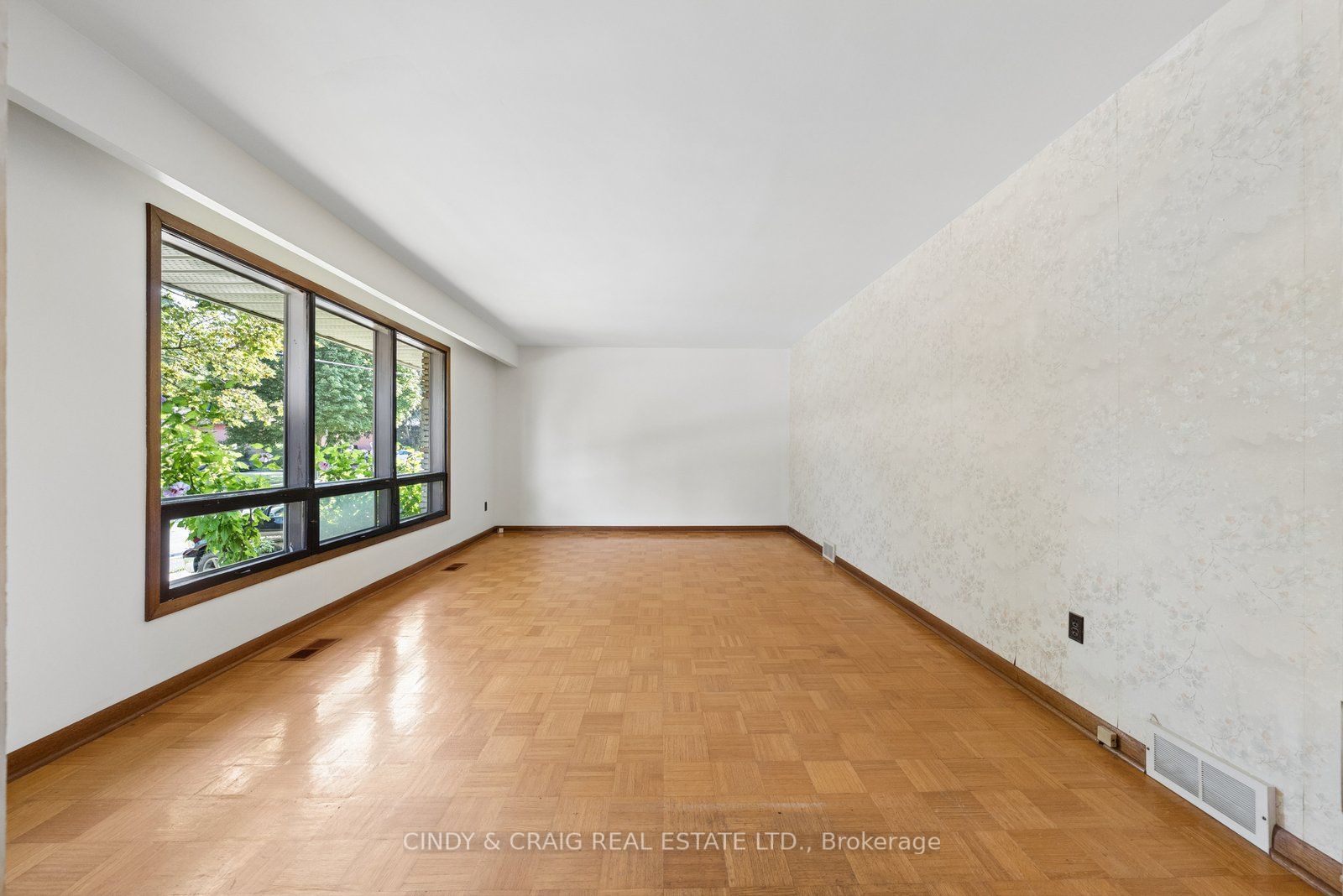 522 Dunkirk Avenue, Oshawa, ON L1H 3G7 photo 3