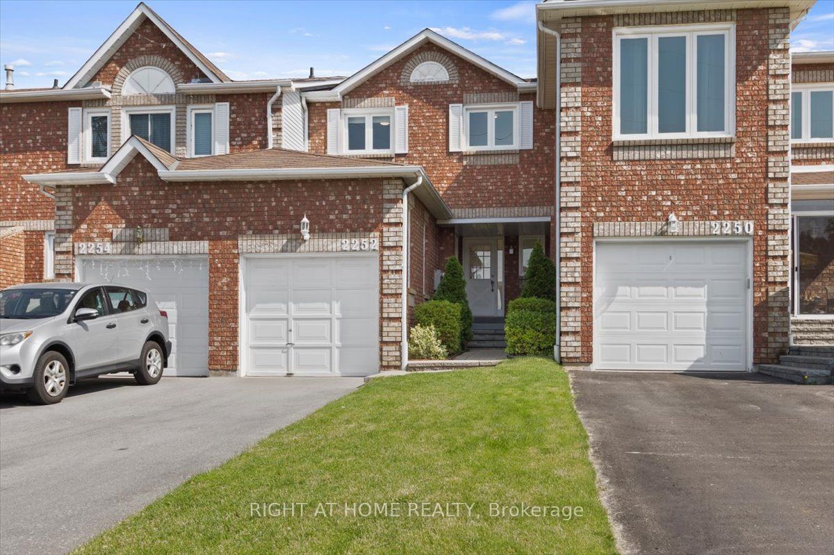 2252 Wildwood Crescent, Pickering, ON L1X 2R7