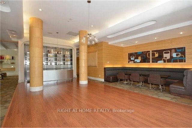 83 Borough Drive 3405, Toronto, ON M1P 5E4 photo 4