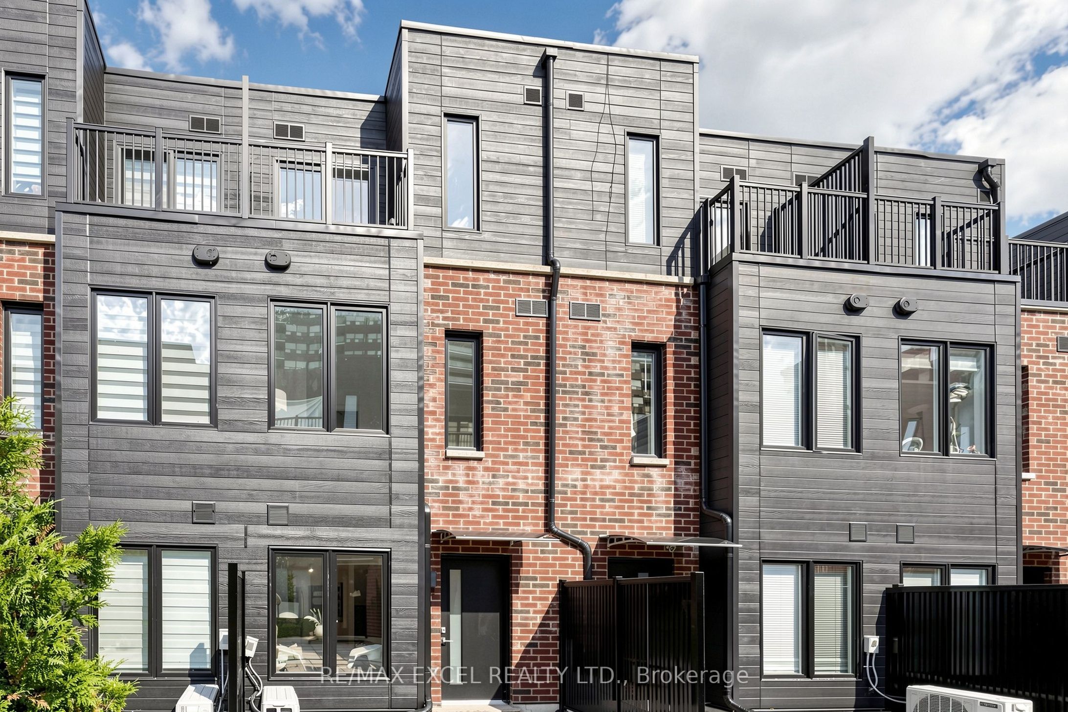 30 Calamint Lane 46, Toronto, ON M1W 2H1 photo 3