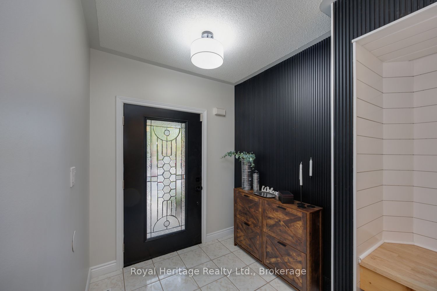 16 Donald Wilson Street, Whitby, ON L1R 2H5 photo 5