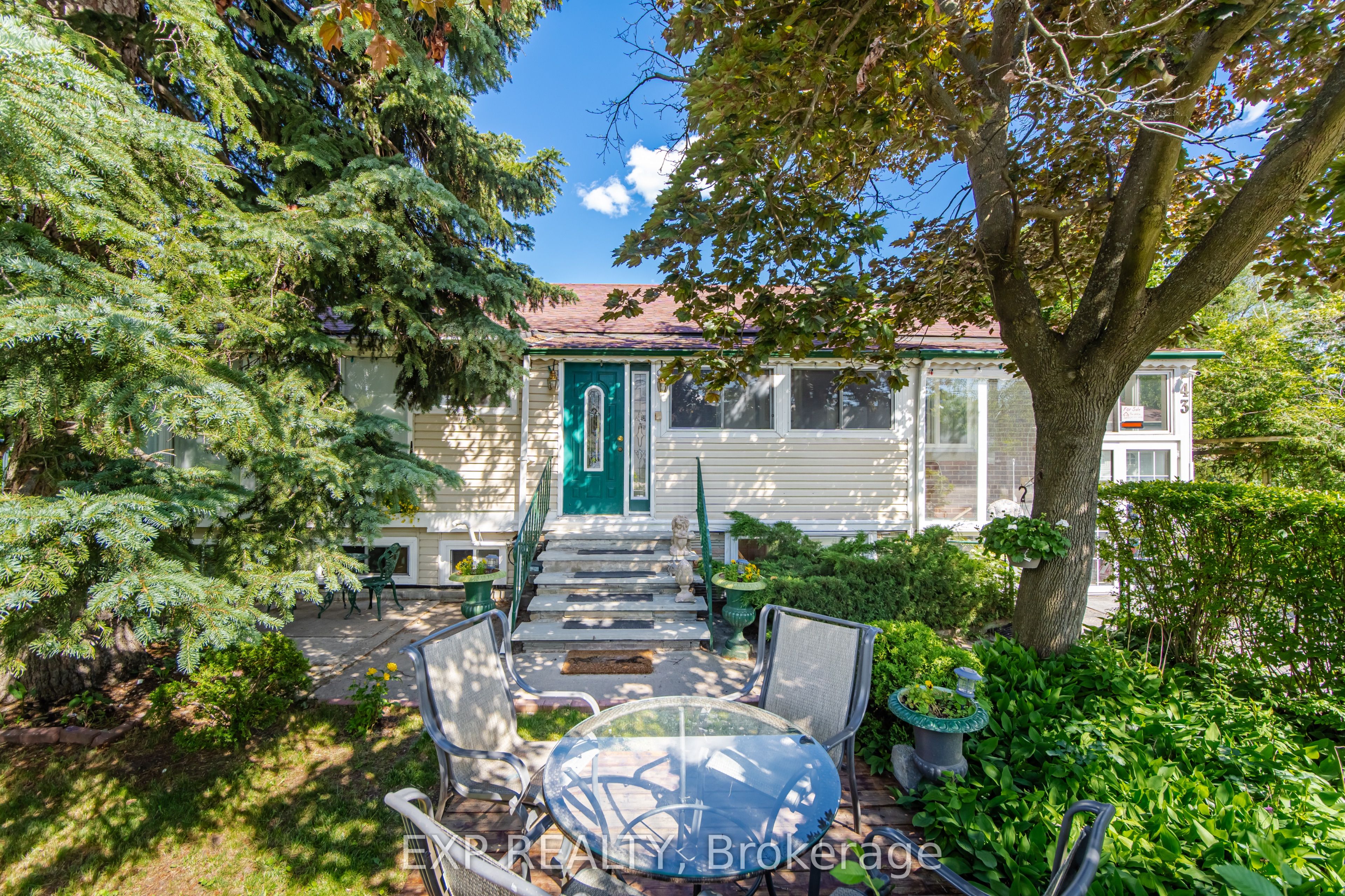 43 Ridgemoor Avenue, Toronto, ON M1N 1M5 photo 2