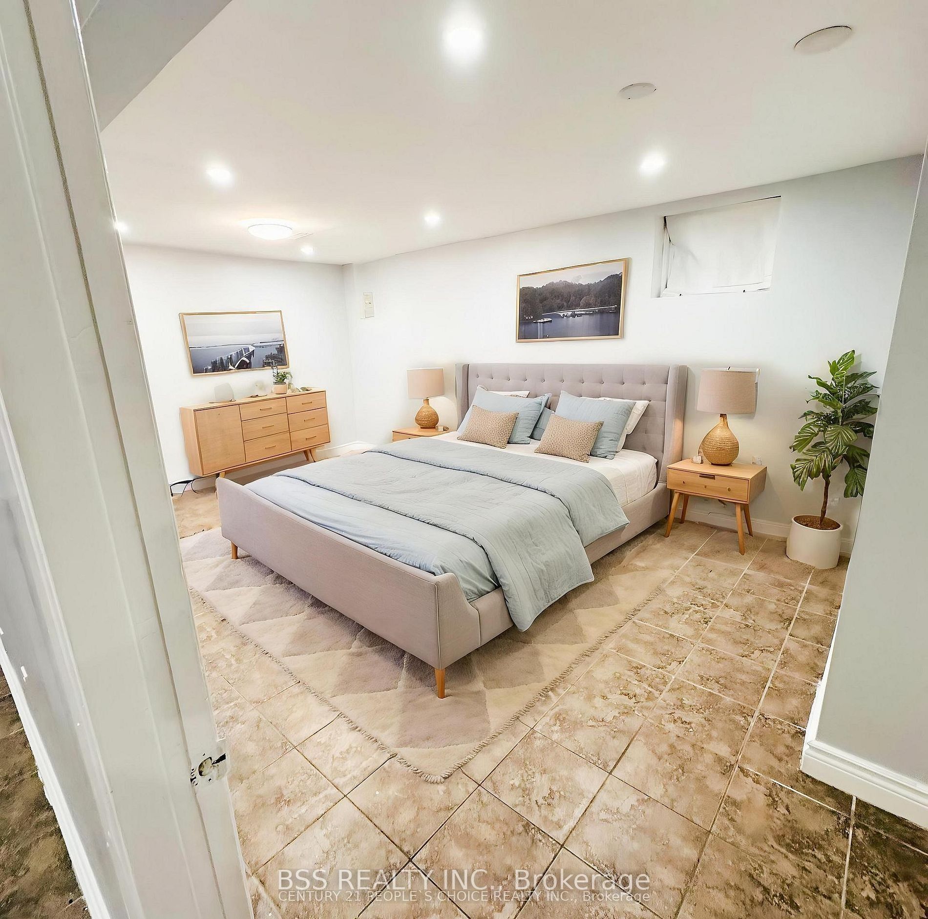 41 Coomer Crescent, Ajax, ON L1T 3C7 photo 3