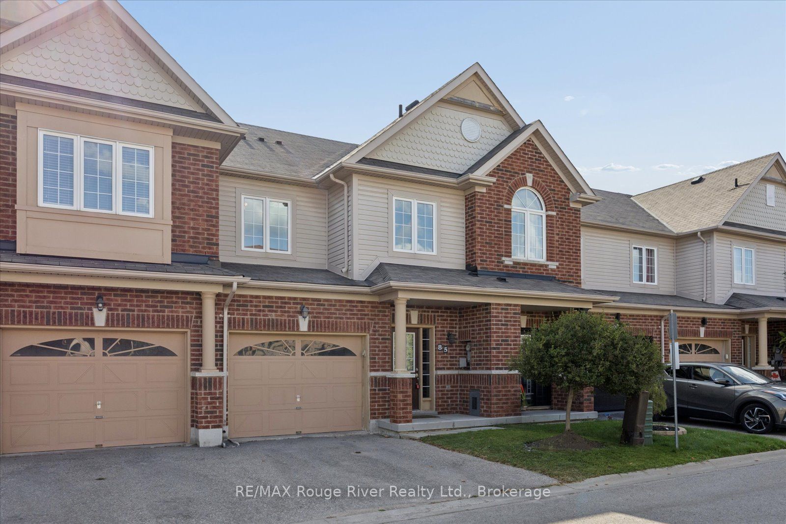 85 Lander Crescent, Clarington, ON L1C 0L4 photo 2