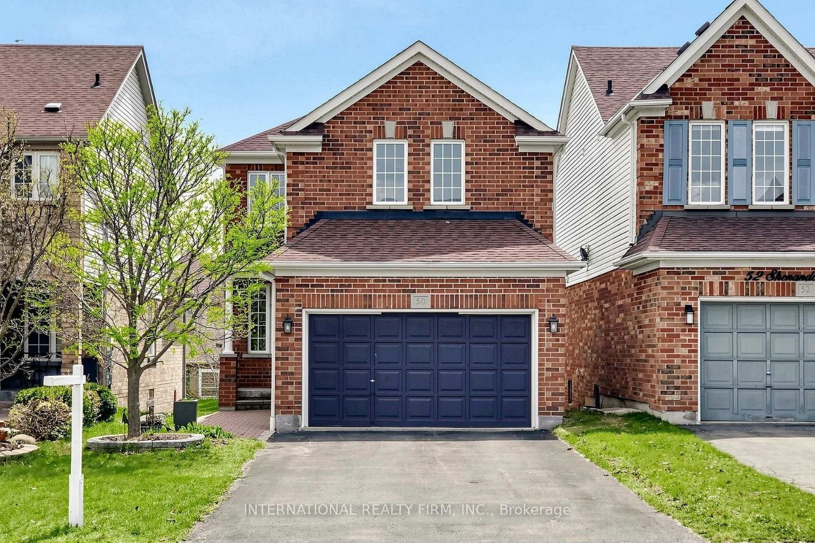 50 Shenandoah Drive, Whitby, ON L1P 1T3