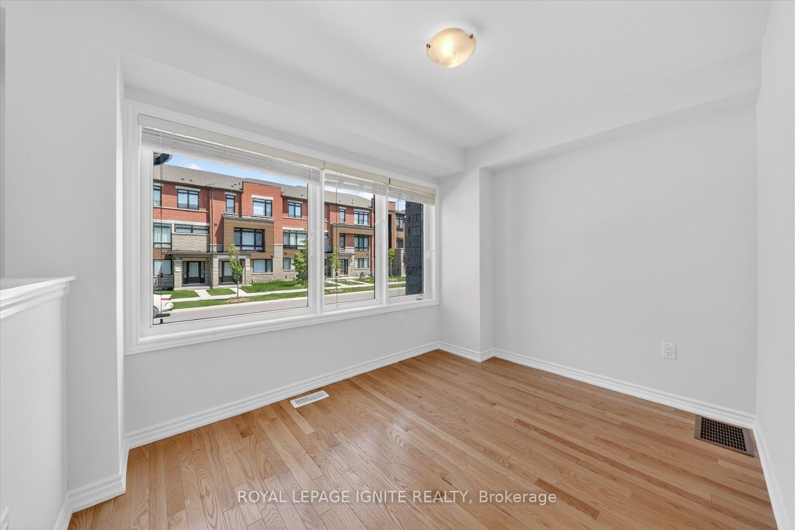 516 Danks Ridge Drive, Ajax, ON L1S 0H4 photo 5