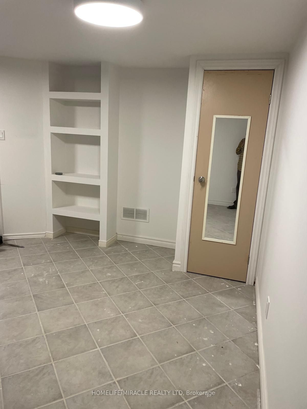 26 Anola Place, Toronto, ON M1K 4W7