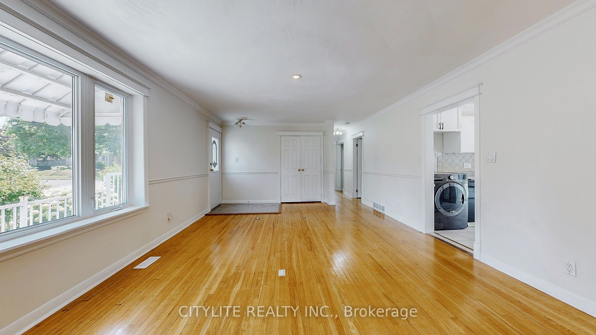 516 Monteith Avenue, Oshawa, ON L1J 1C9 photo 5