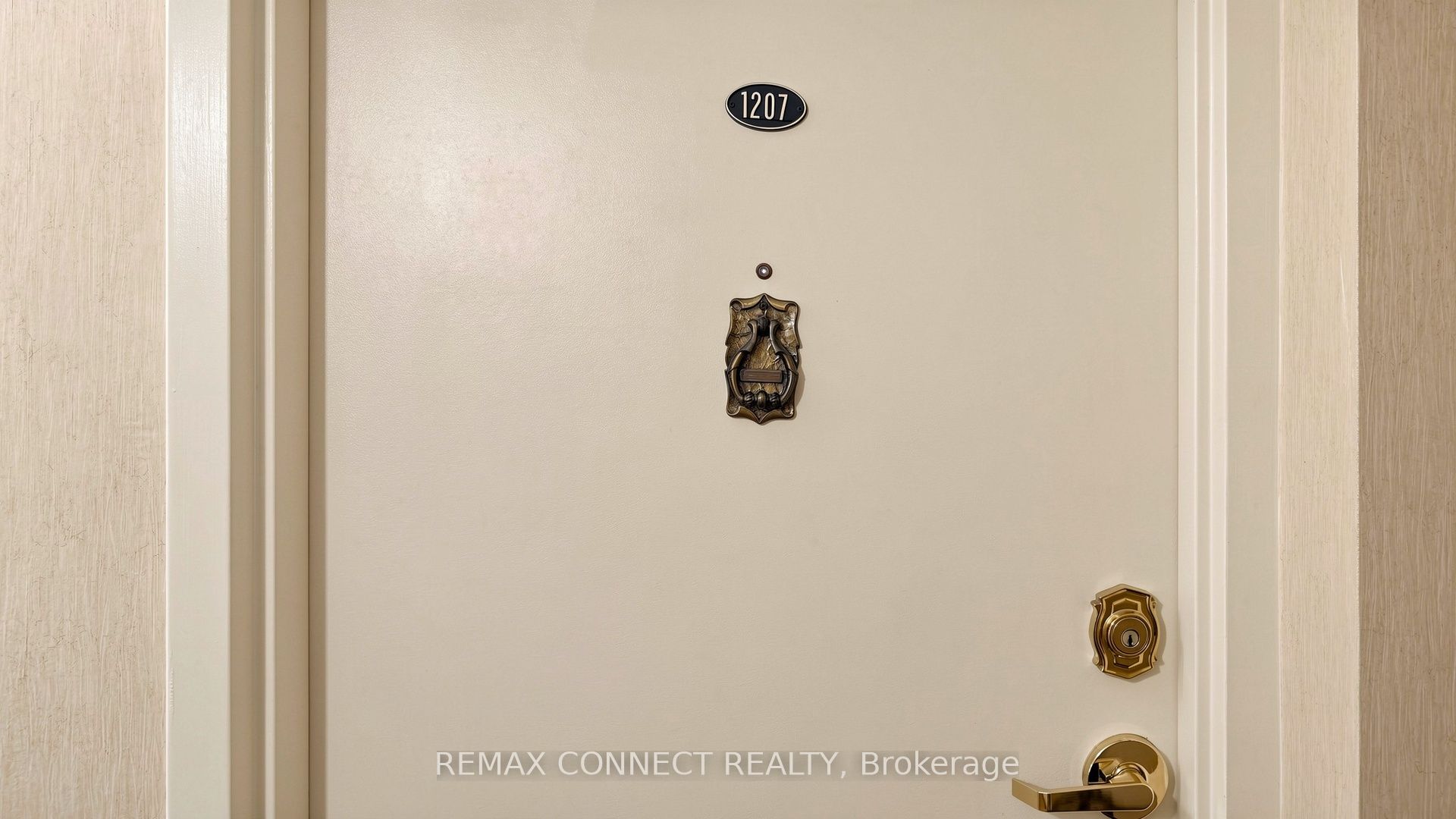 121 Ling Road 1207, Toronto, ON M1E 4Y2 photo 2