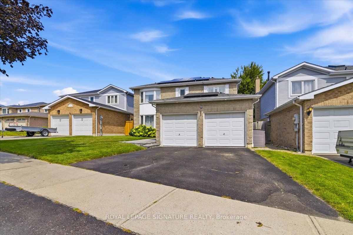 50 Lumsden Crescent, Whitby, ON L1R 1G5 photo 3