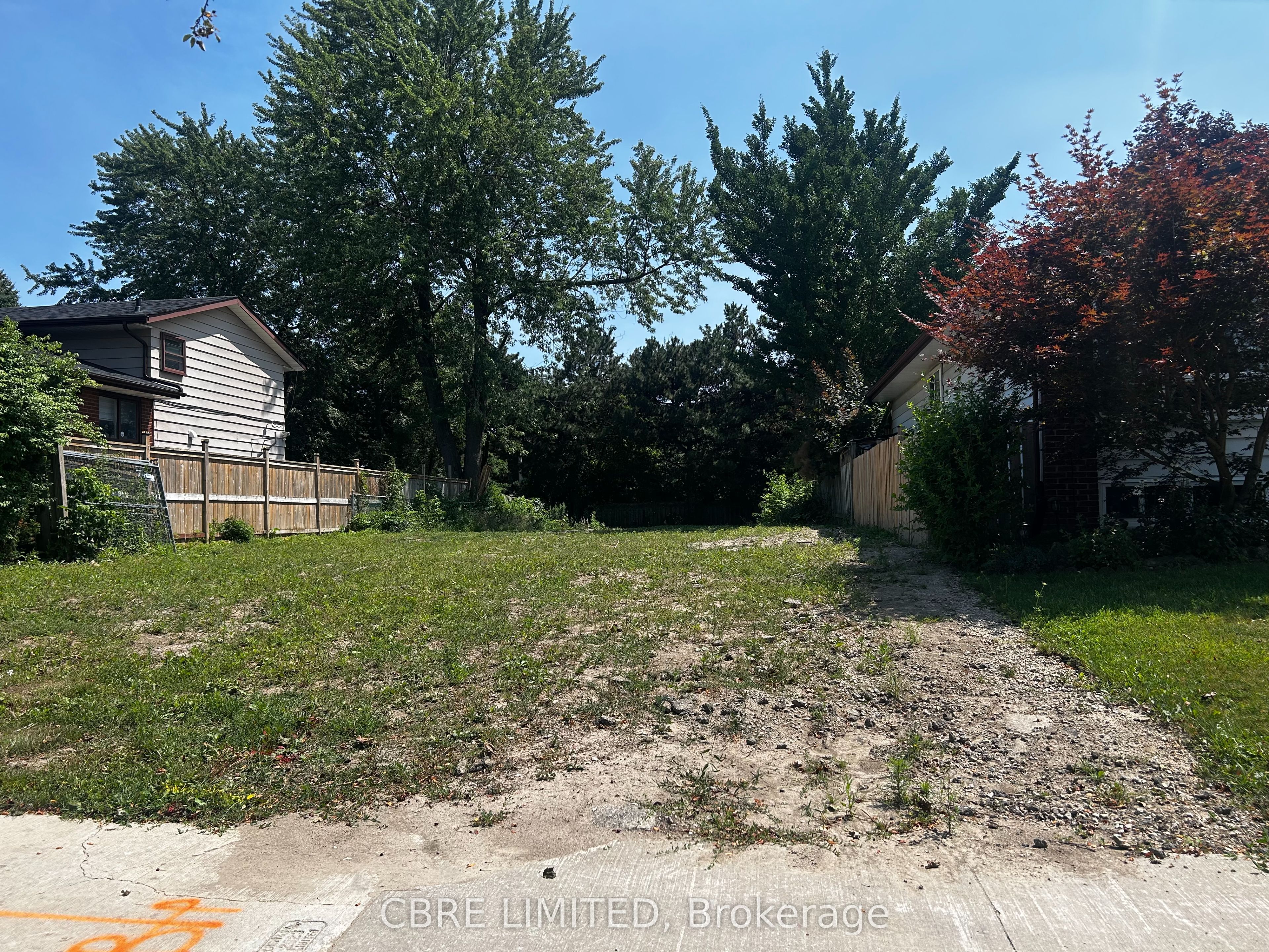 46 Howell Square, Toronto, ON M1B 1C4