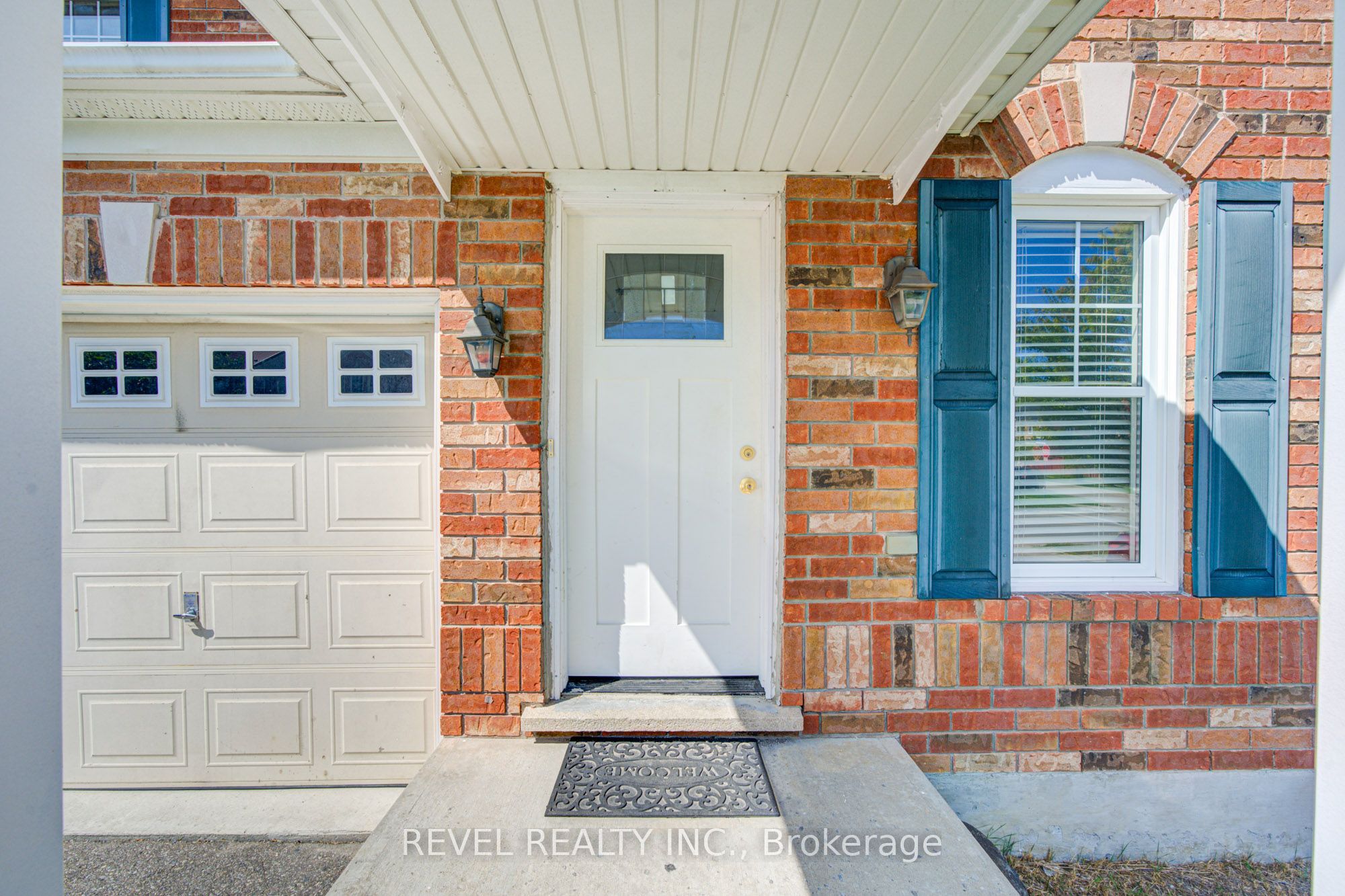 112 Rouge River Drive, Toronto, ON M1B 6G1 photo 2