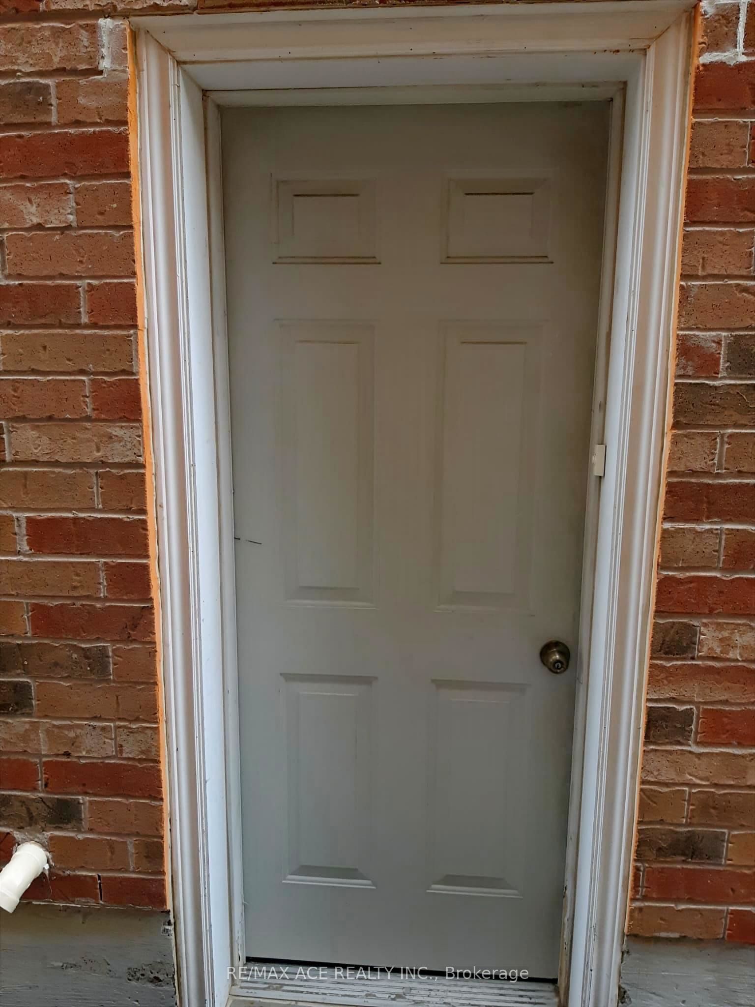 27 Knowles Drive Bsmt, Toronto, ON M1X 1T9 photo 2