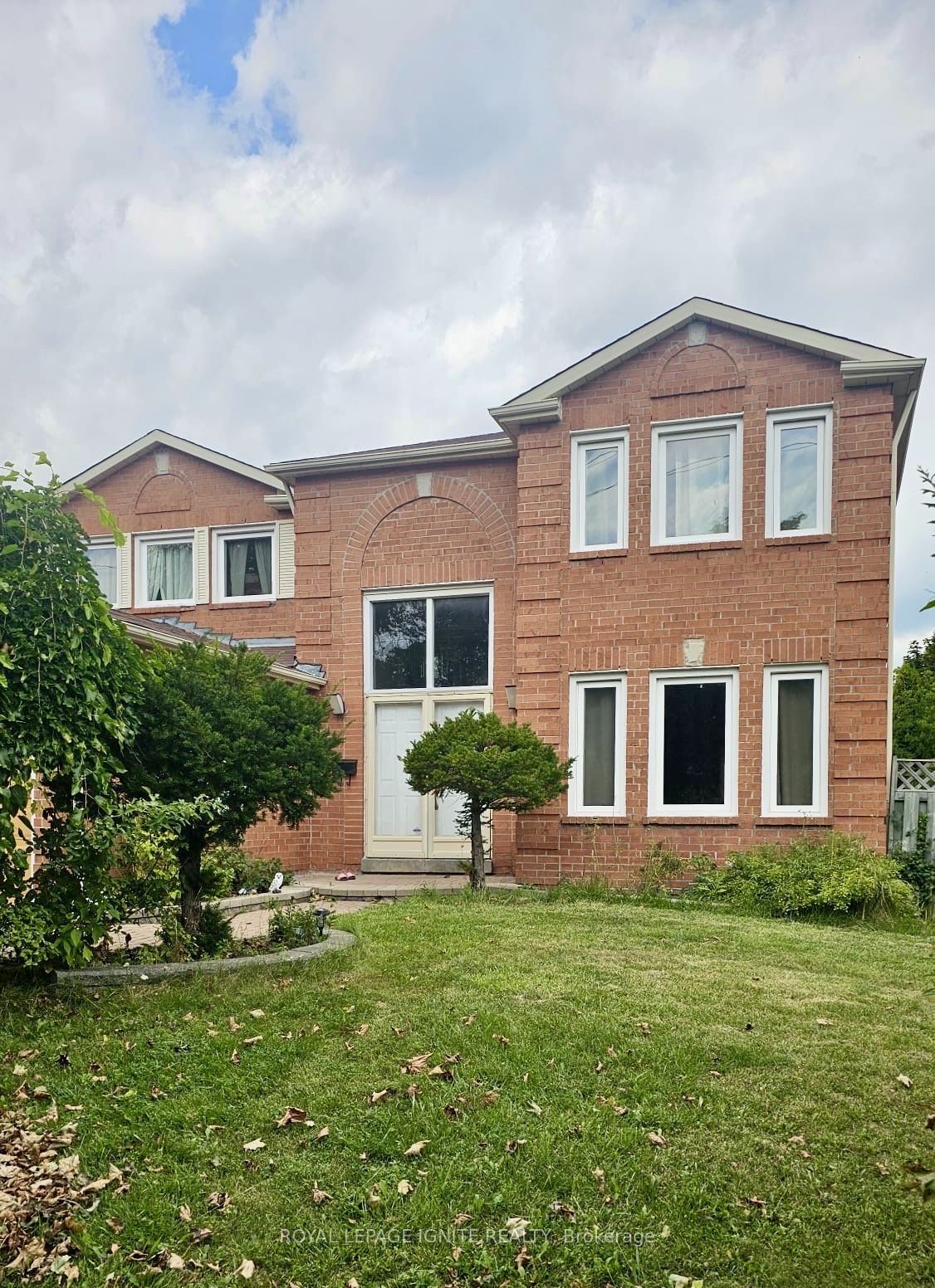 4046 Ellesmere Road BSMT, Toronto, ON M1C 1J2