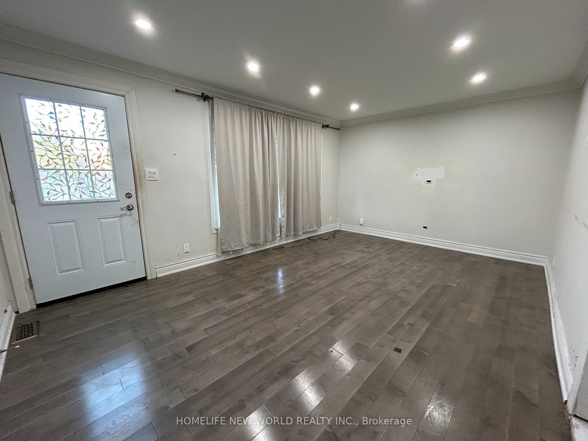 177 Magnolia Avenue, Toronto, ON M1K 3K7 photo 5