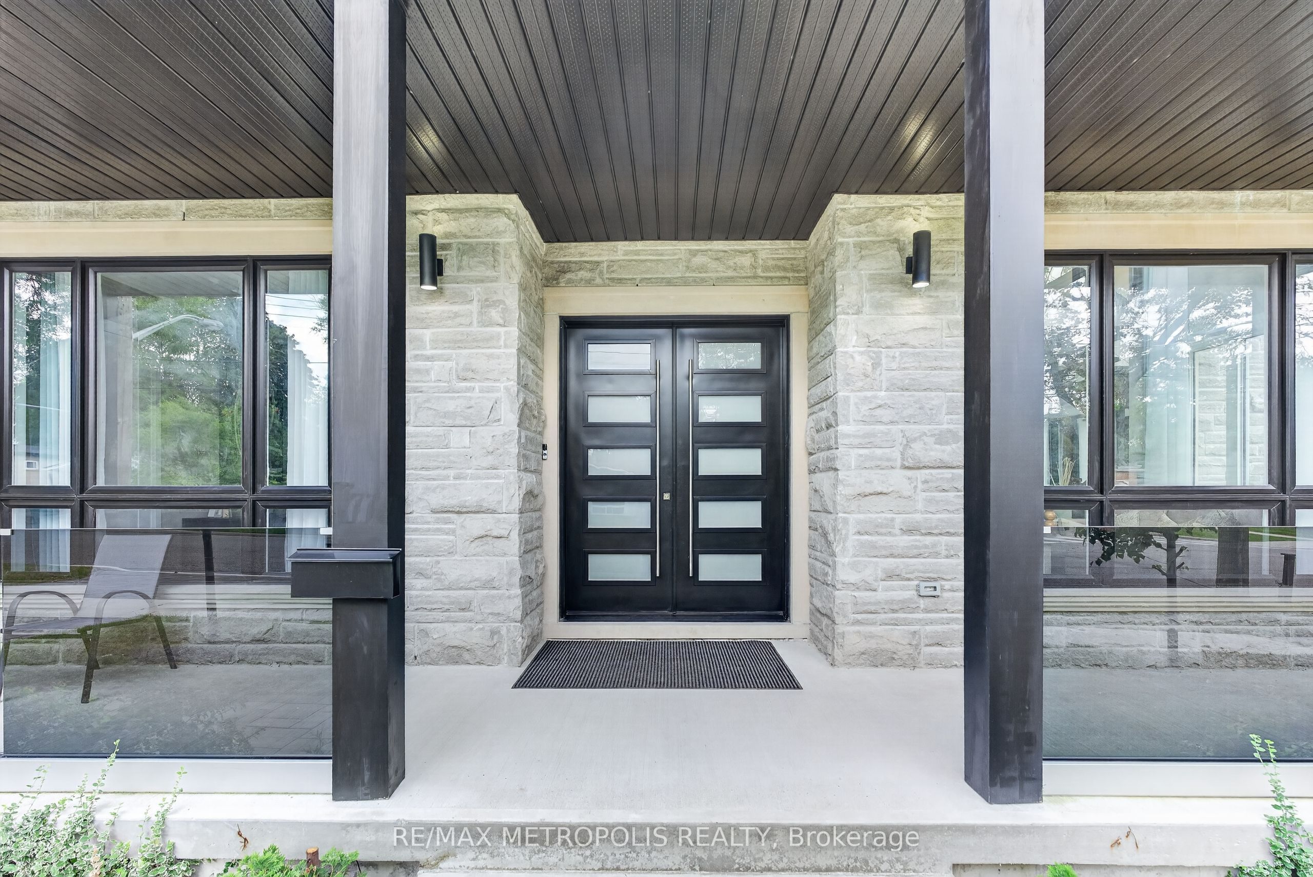39 Benleigh Drive, Toronto, ON M1H 1J4 photo 3