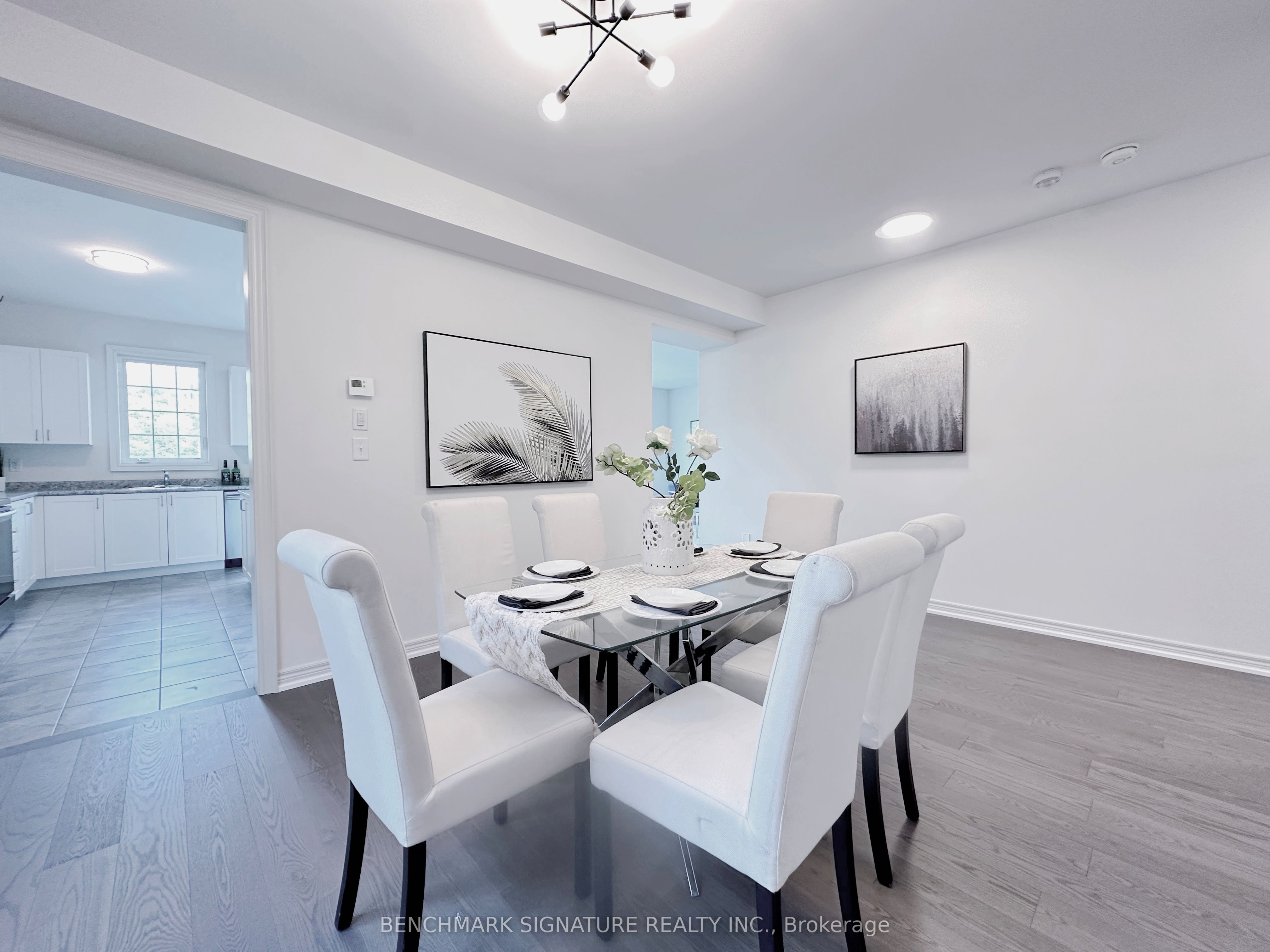2481 Bandsman Crescent, Oshawa, ON L1L 0M1 photo 3