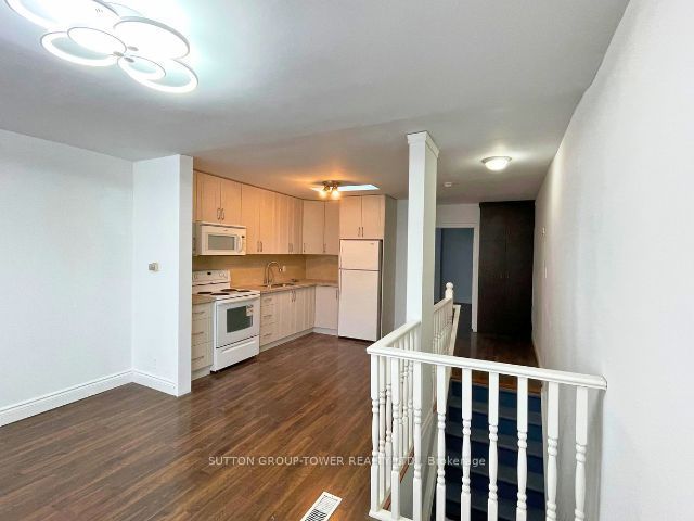 1429 Kingston Road 1A, Toronto, ON M1N 1R4 photo 3