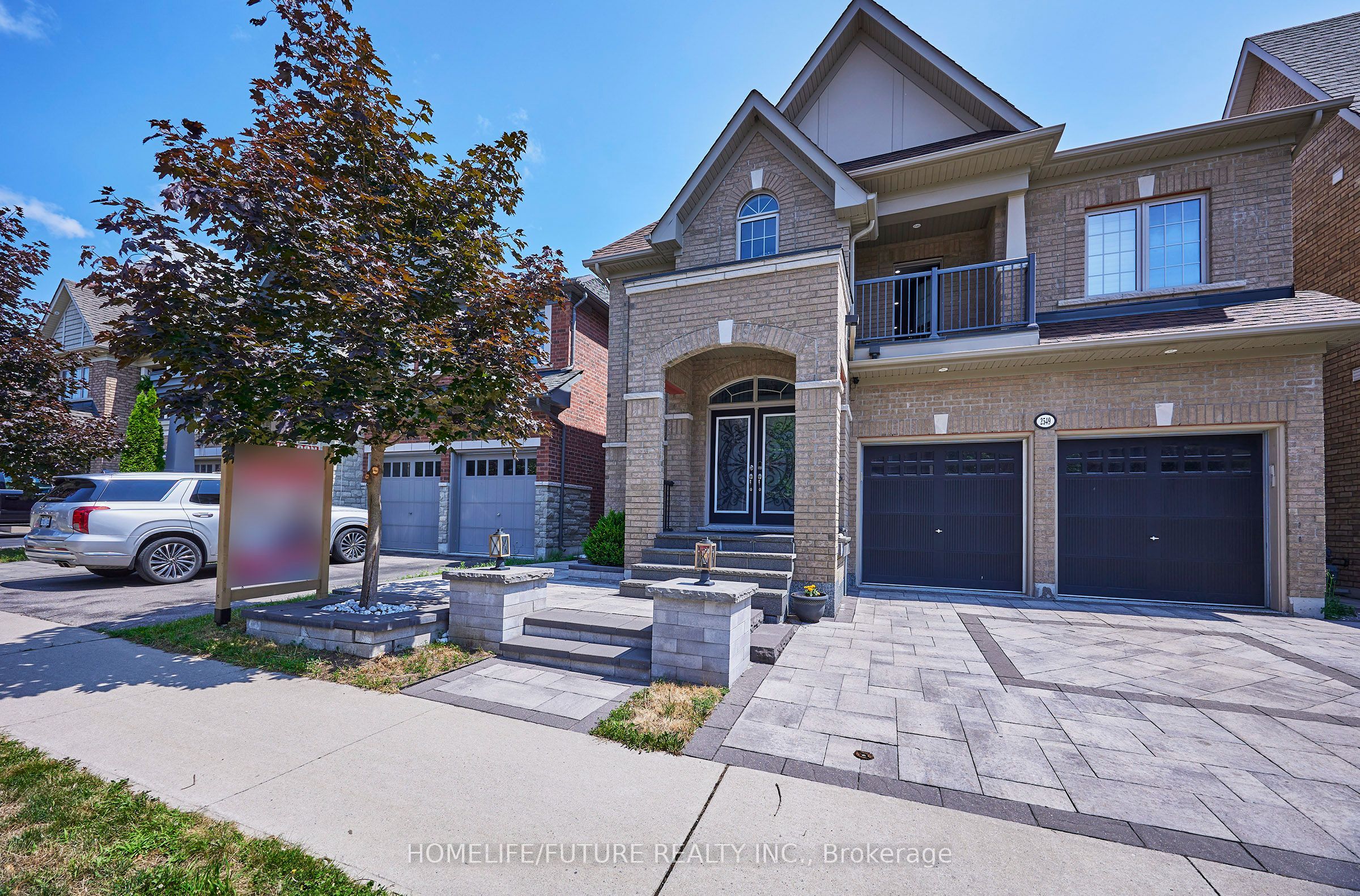 2549 Snow Knight Drive, Oshawa, ON L1L 0K2 photo 2