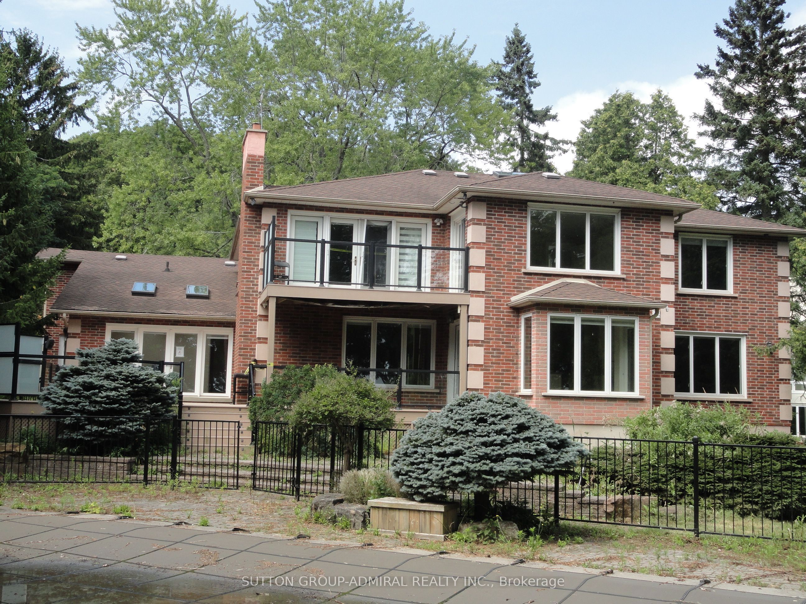 48 Meadowcliffe Drive, Toronto, ON M1M 2X9 photo 4
