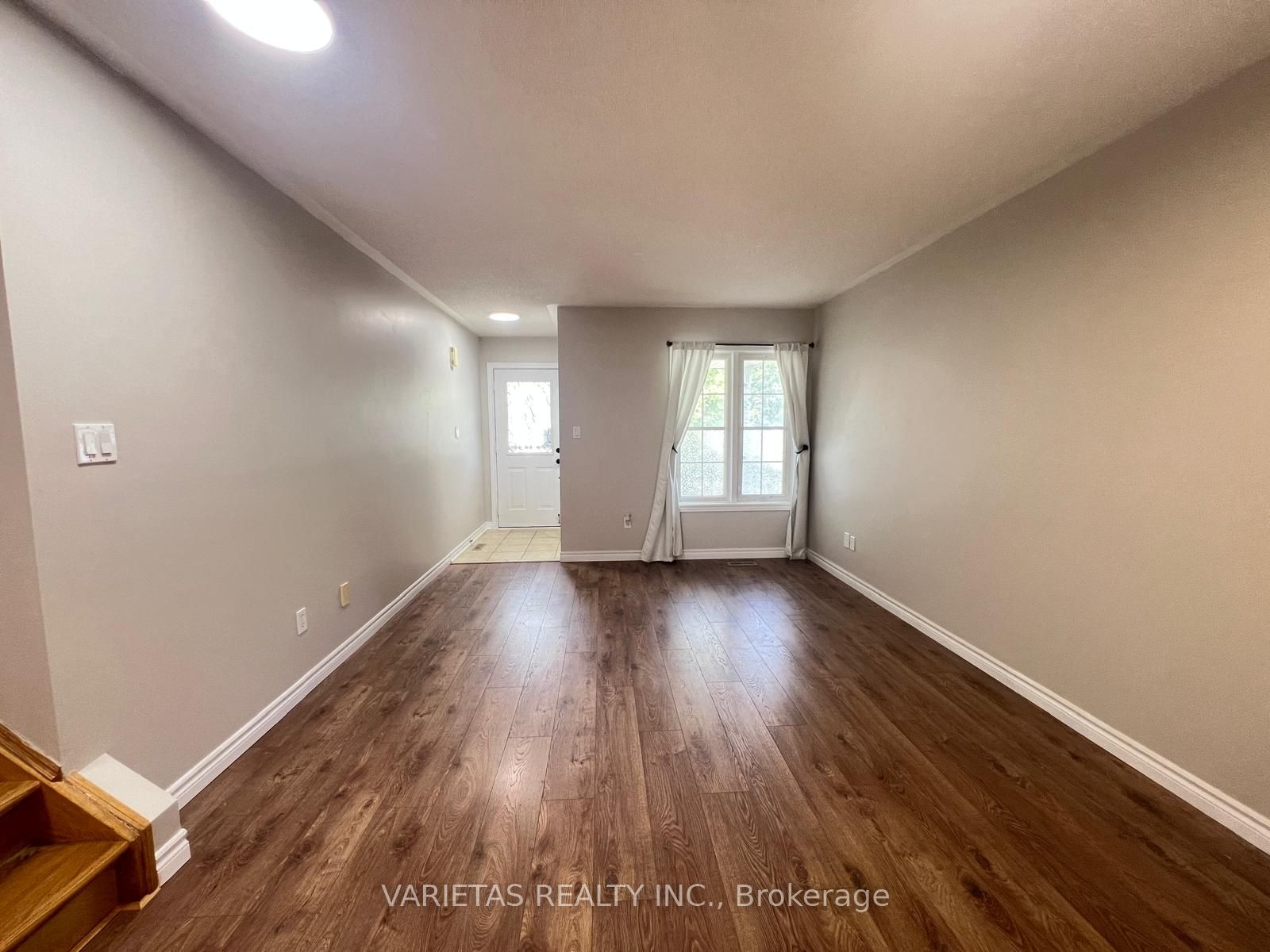 17 Barchester Crescent, Whitby, ON L1M 2L7 photo 3