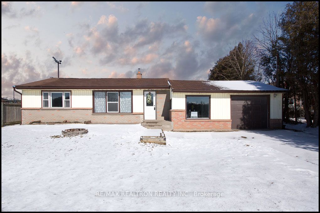1608 Baseline Road W, Clarington, ON L1E 2S5 photo 3