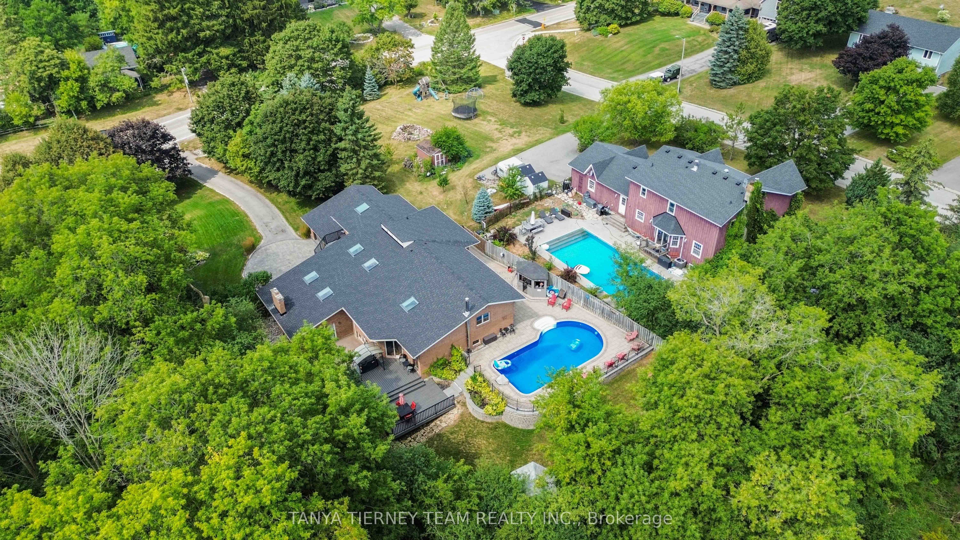 4883 Old Brock Road, Pickering, ON L1Y 1A6 photo 2