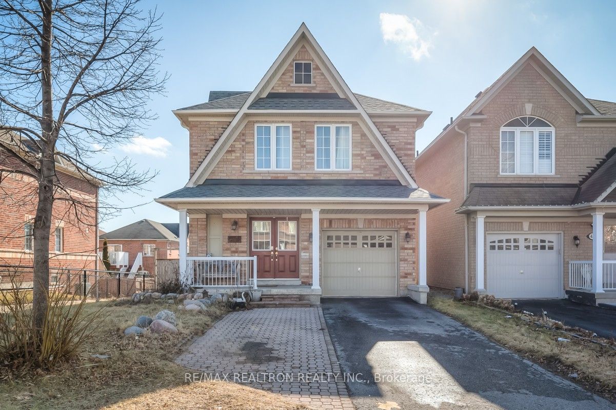 41 Oceanpearl Crescent N, Whitby, ON L1N 0C6 photo 2
