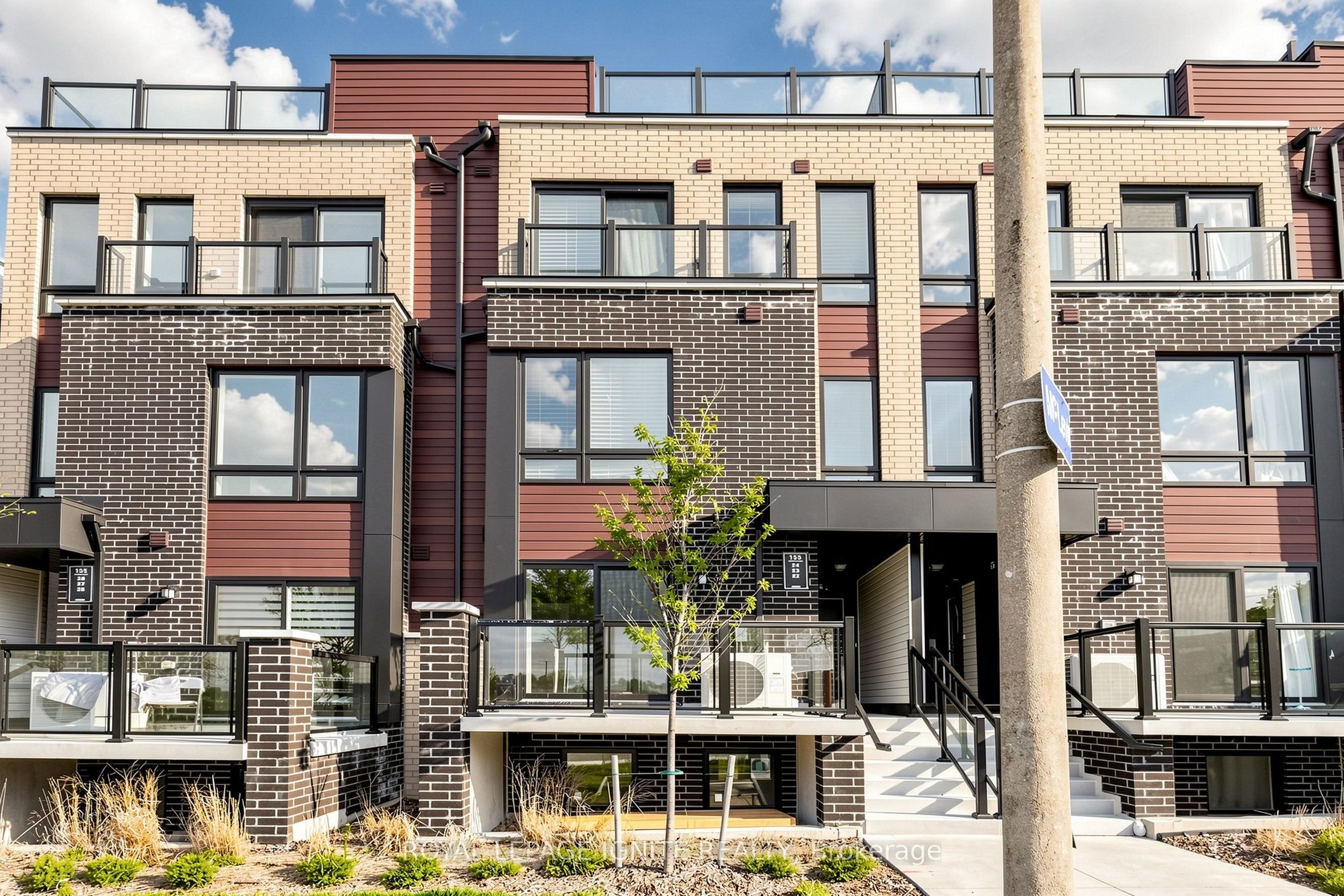 155 Tapscott Road 22, Toronto, ON M1B 0E8 photo 2