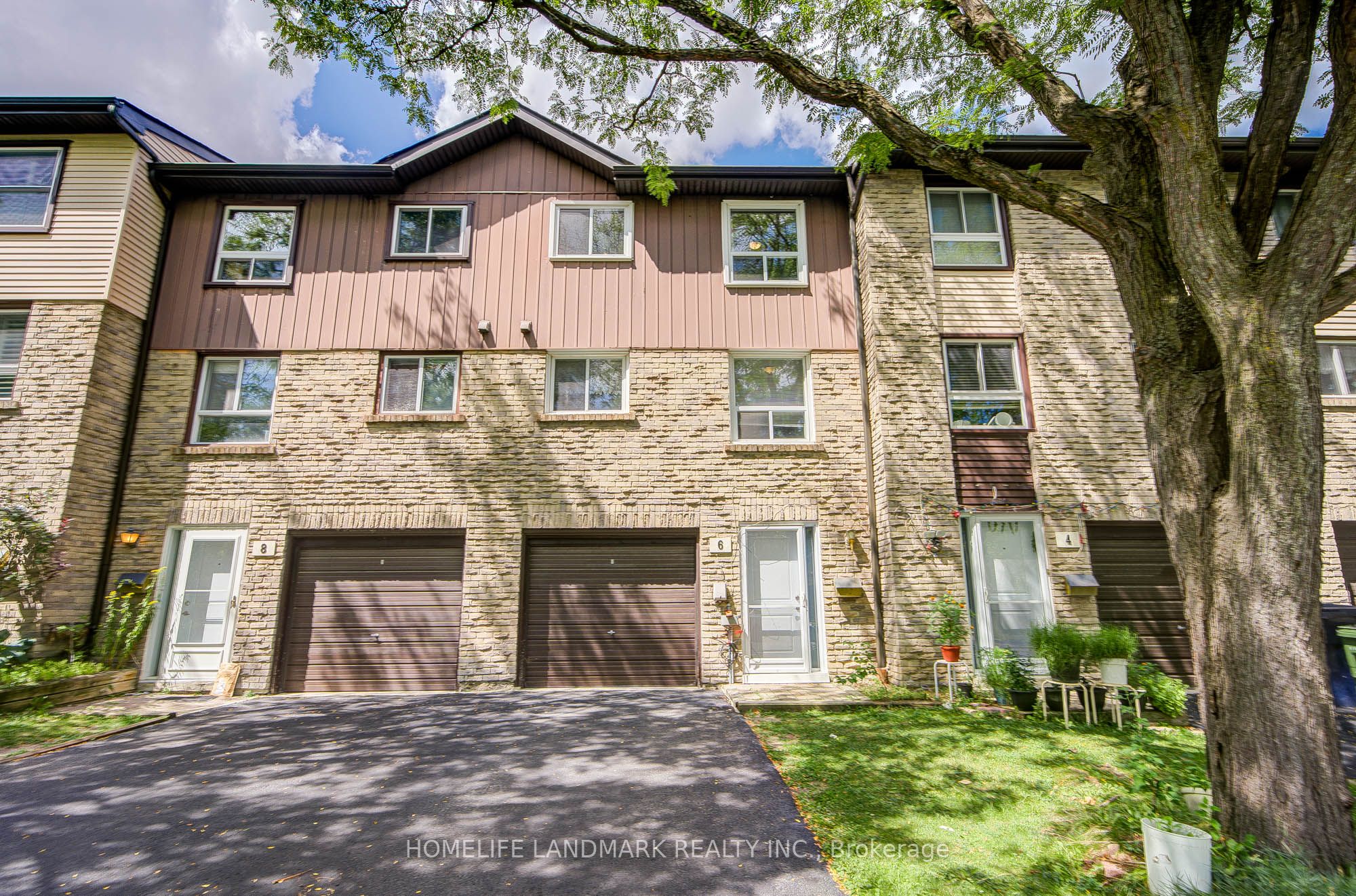 6 Thunder Grove, Toronto, ON M1V 1V6