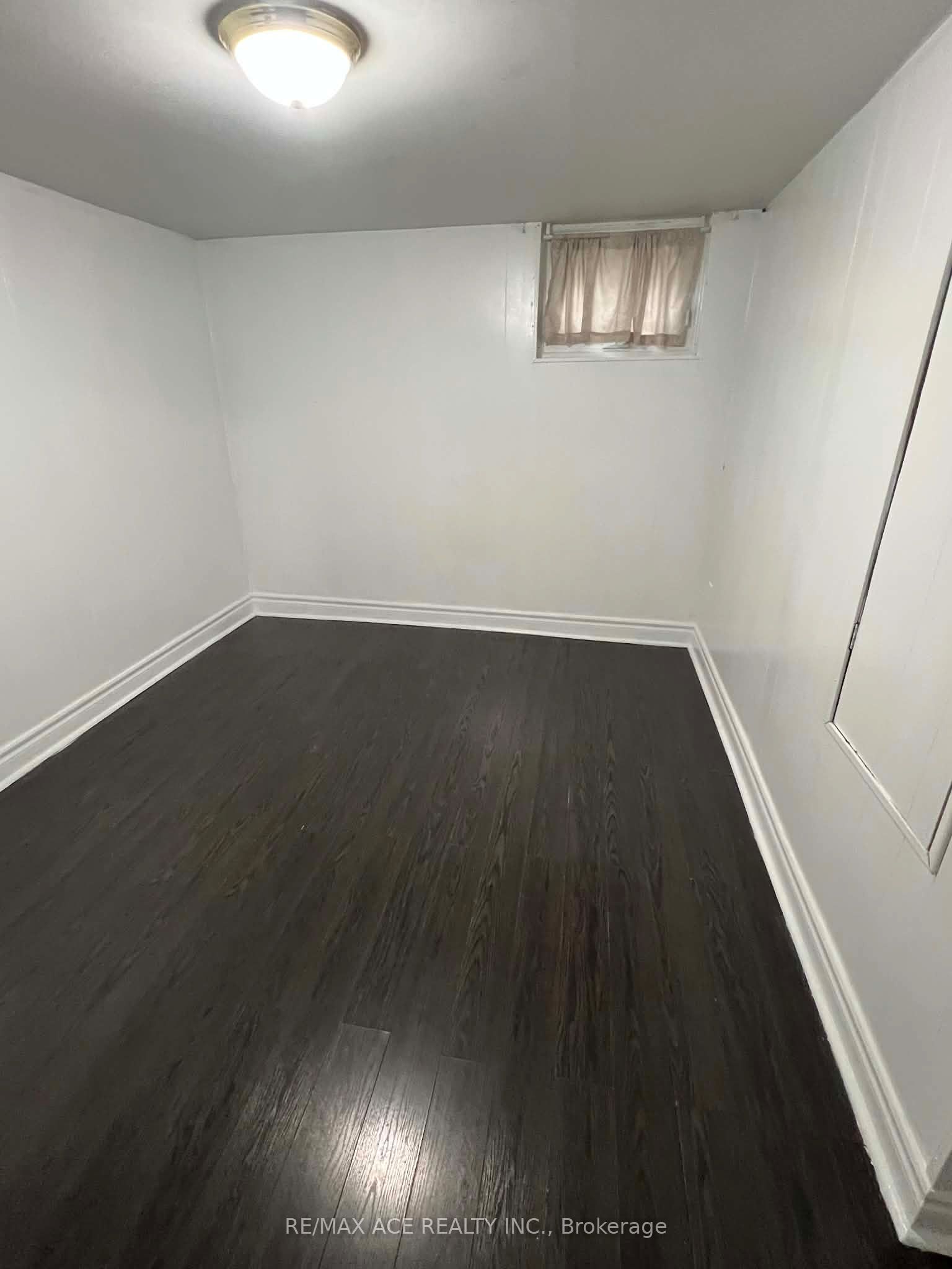 38 Celeste Drive Bsmt, Toronto, ON M1E 2V1 photo 5