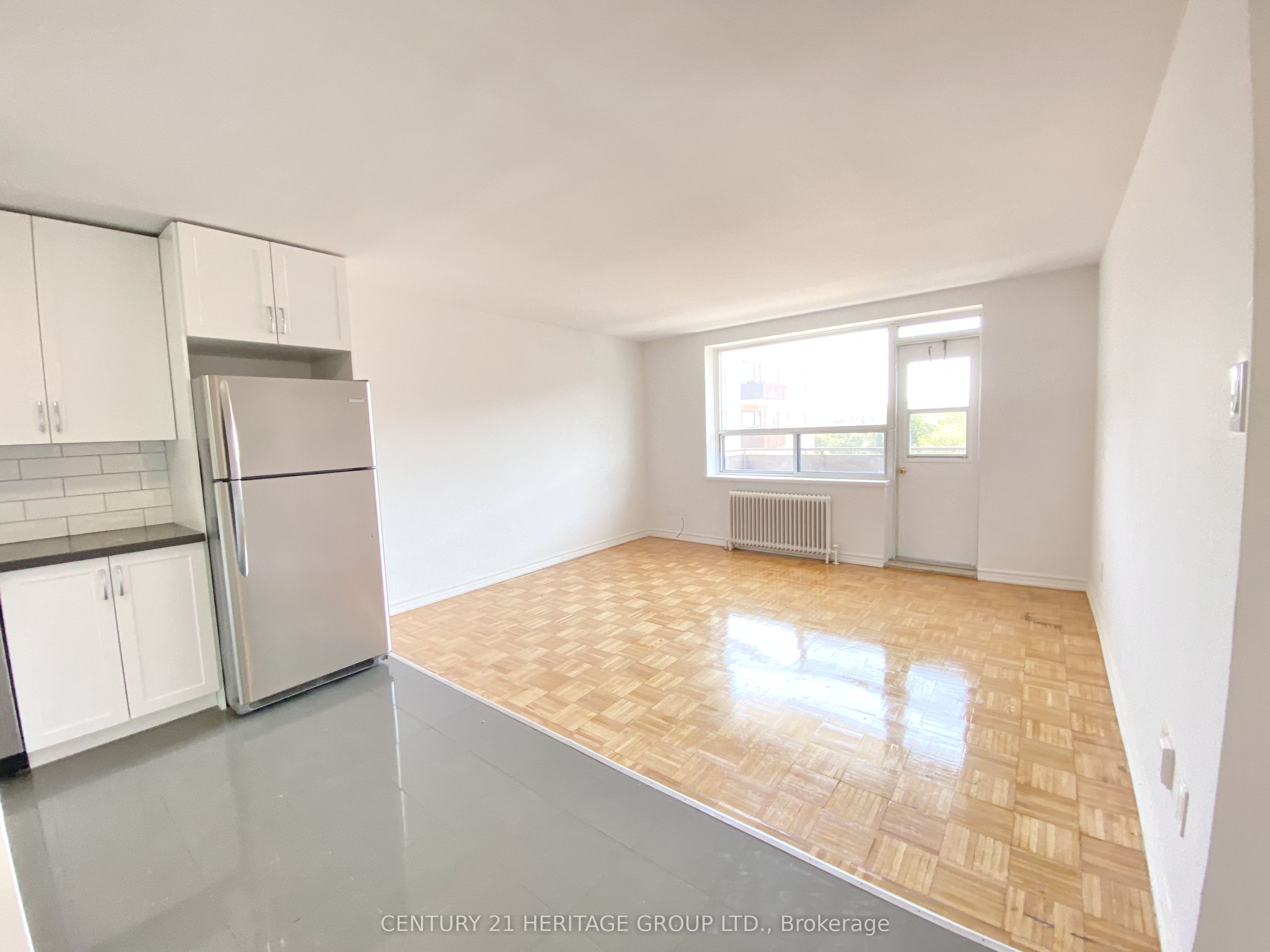 3111 Eglinton Avenue E 509, Toronto, ON M1J 2G4 photo 5