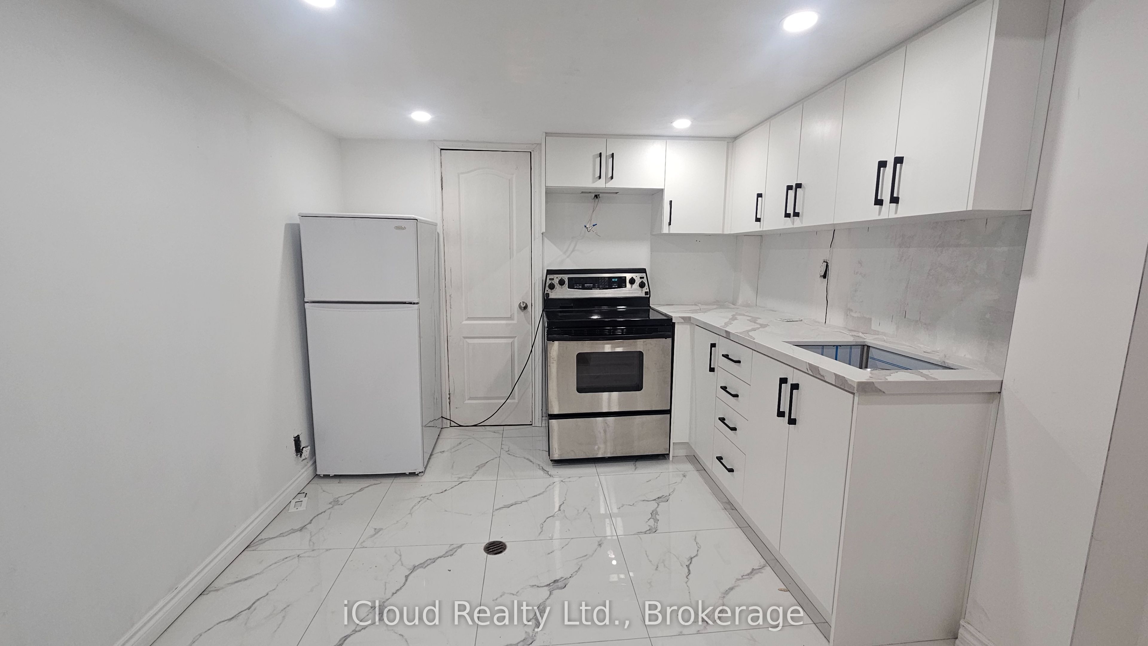 32 Frey Crescent Basement, Toronto, ON M1R 2C6 photo 4