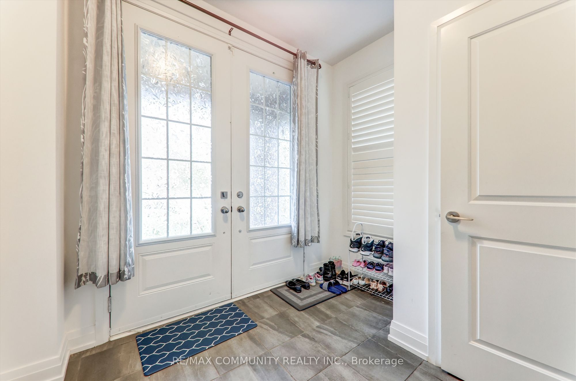 14 Audubon Street, Whitby, ON L1P 0C4 photo 5