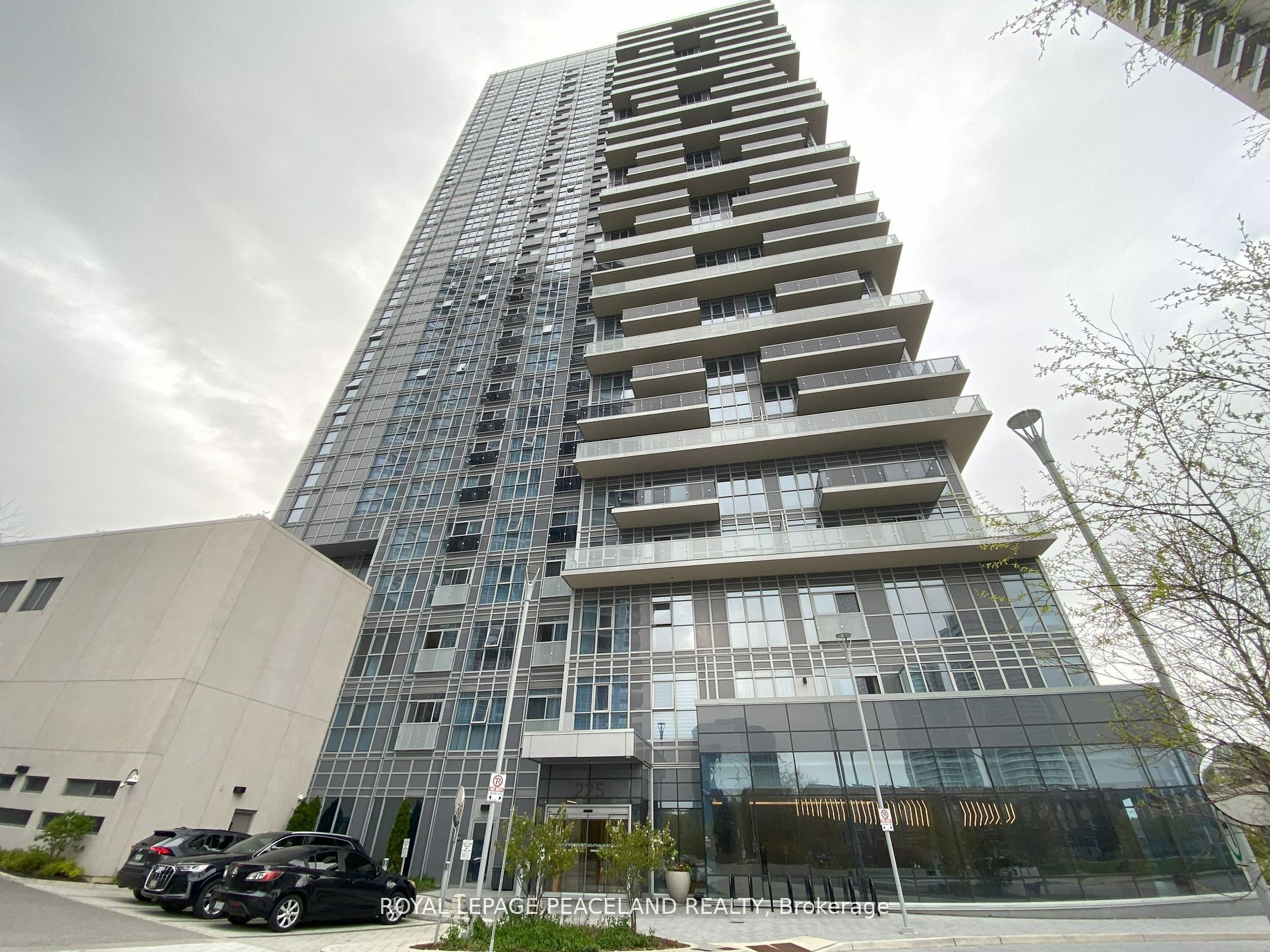 225 Village Green Square 410, Toronto, ON M1S 0L3