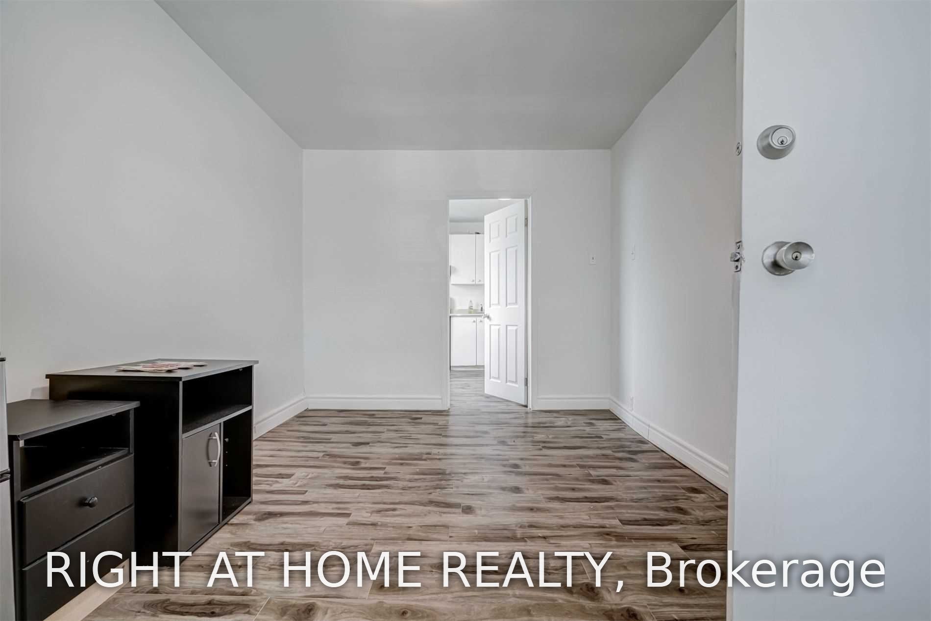 54 Byng Avenue, Toronto, ON M1L 3N7 photo 5