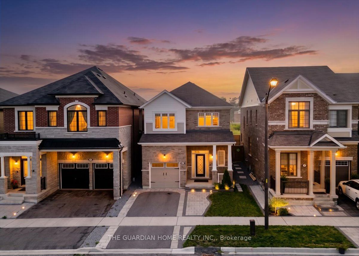 45 Barkerville Drive, Whitby, ON L1P 0M4