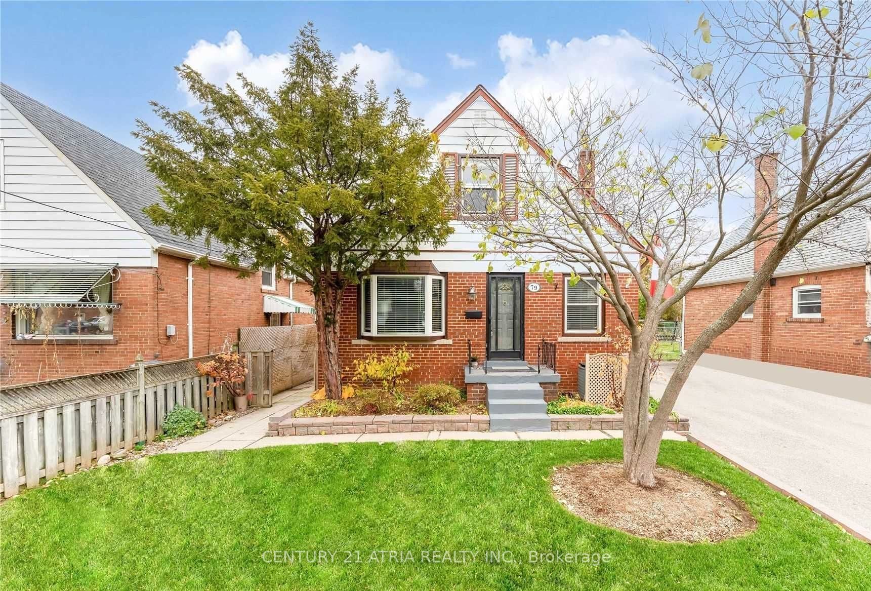79 Ellington Drive, Toronto, ON M1R 3Y2 photo 2