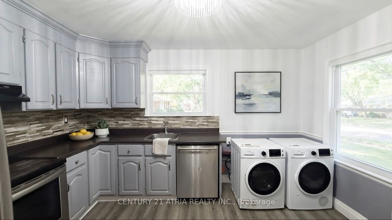 79 Ellington Drive, Toronto, ON M1R 3Y2 photo 3