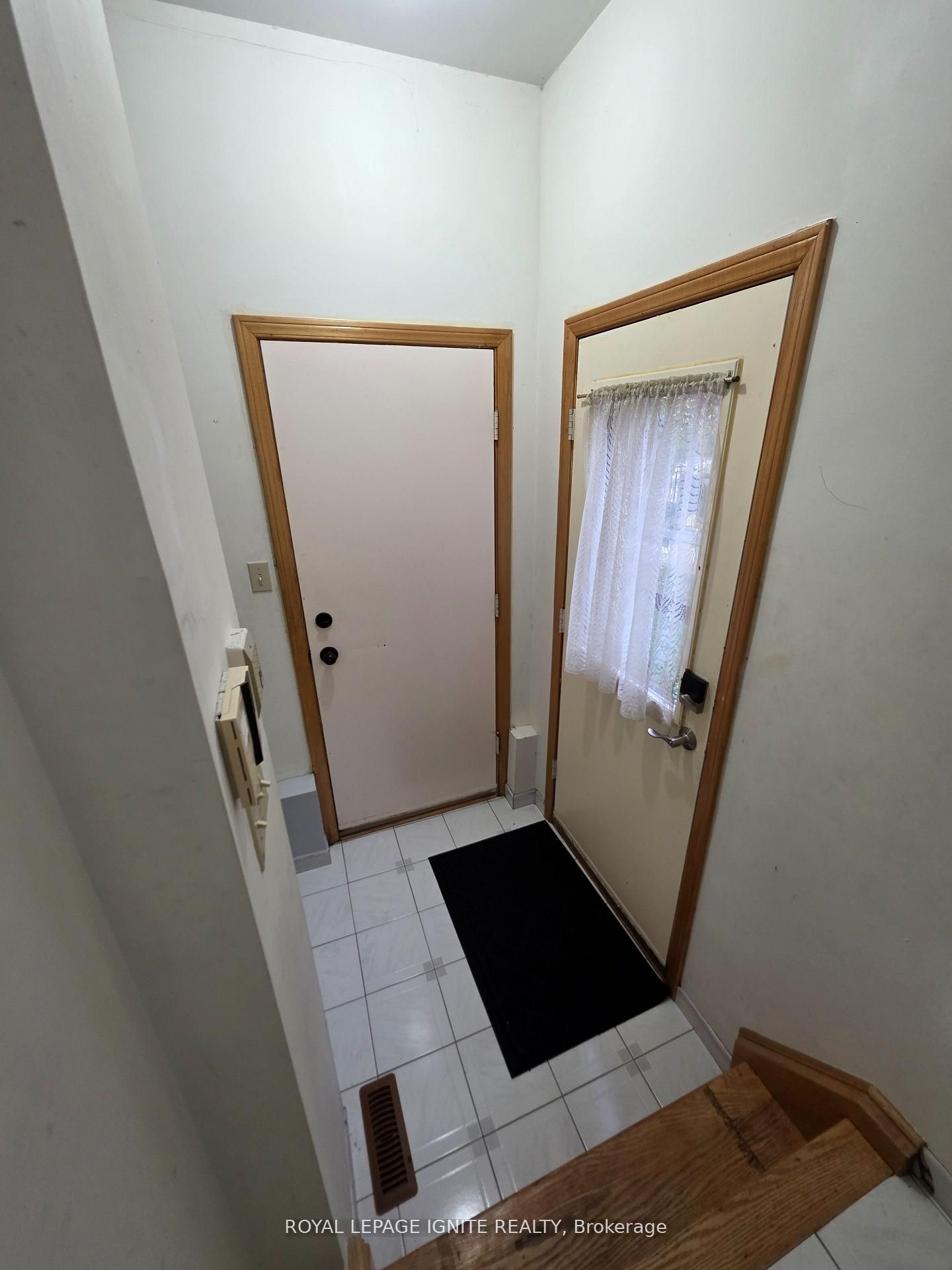 75 Glenthorne Drive Bsmt, Toronto, ON M1C 3Y2 photo 4
