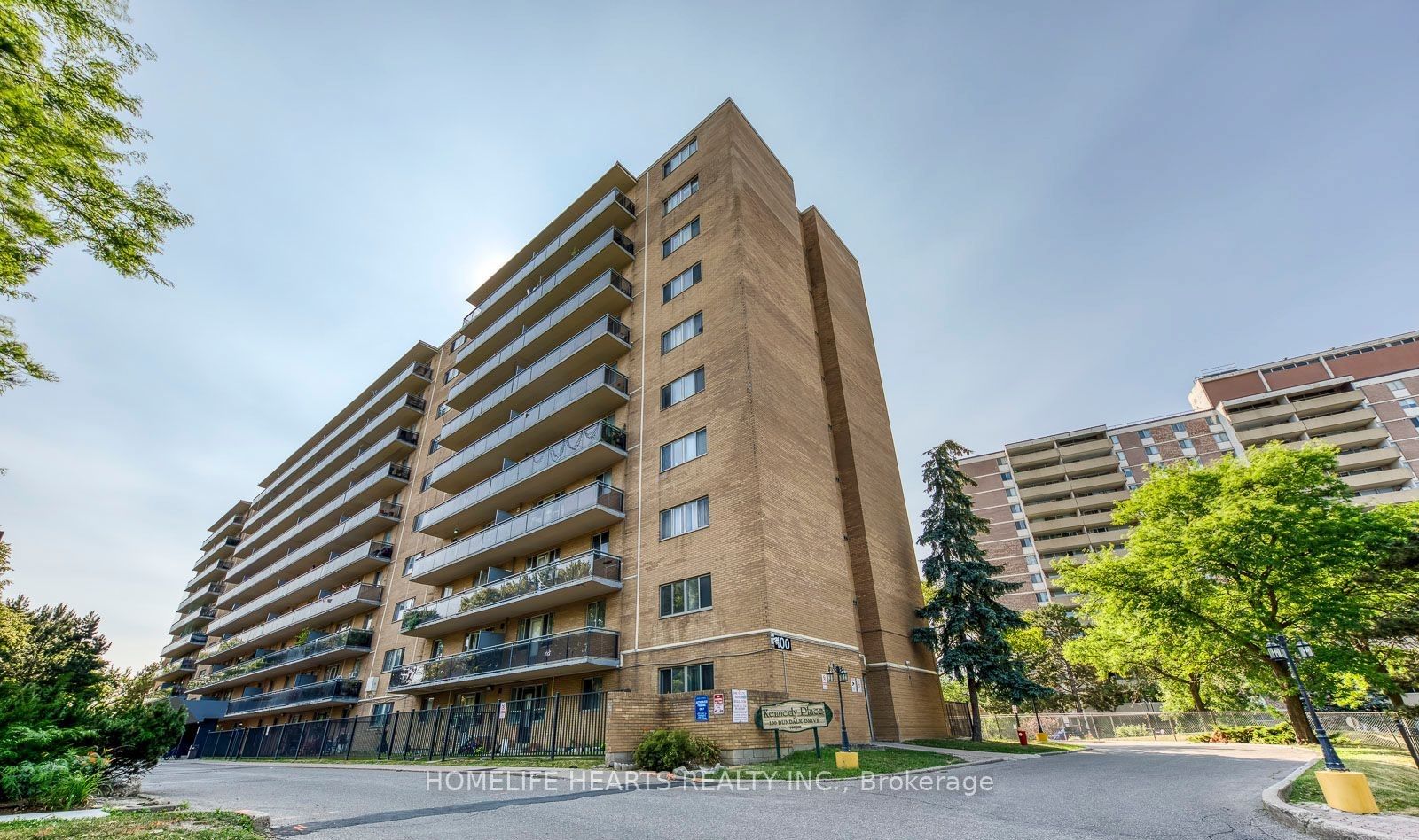 100 Dundalk Drive 1017, Toronto, ON M1P 4V2