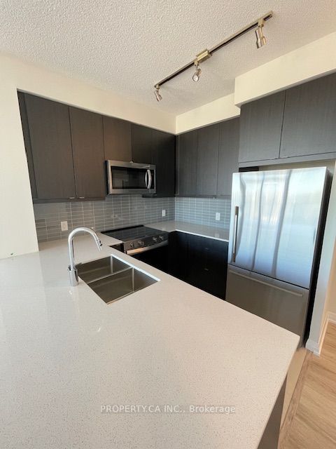 3270 Sheppard Avenue E 2222, Toronto, ON M1T 3K3 photo 4