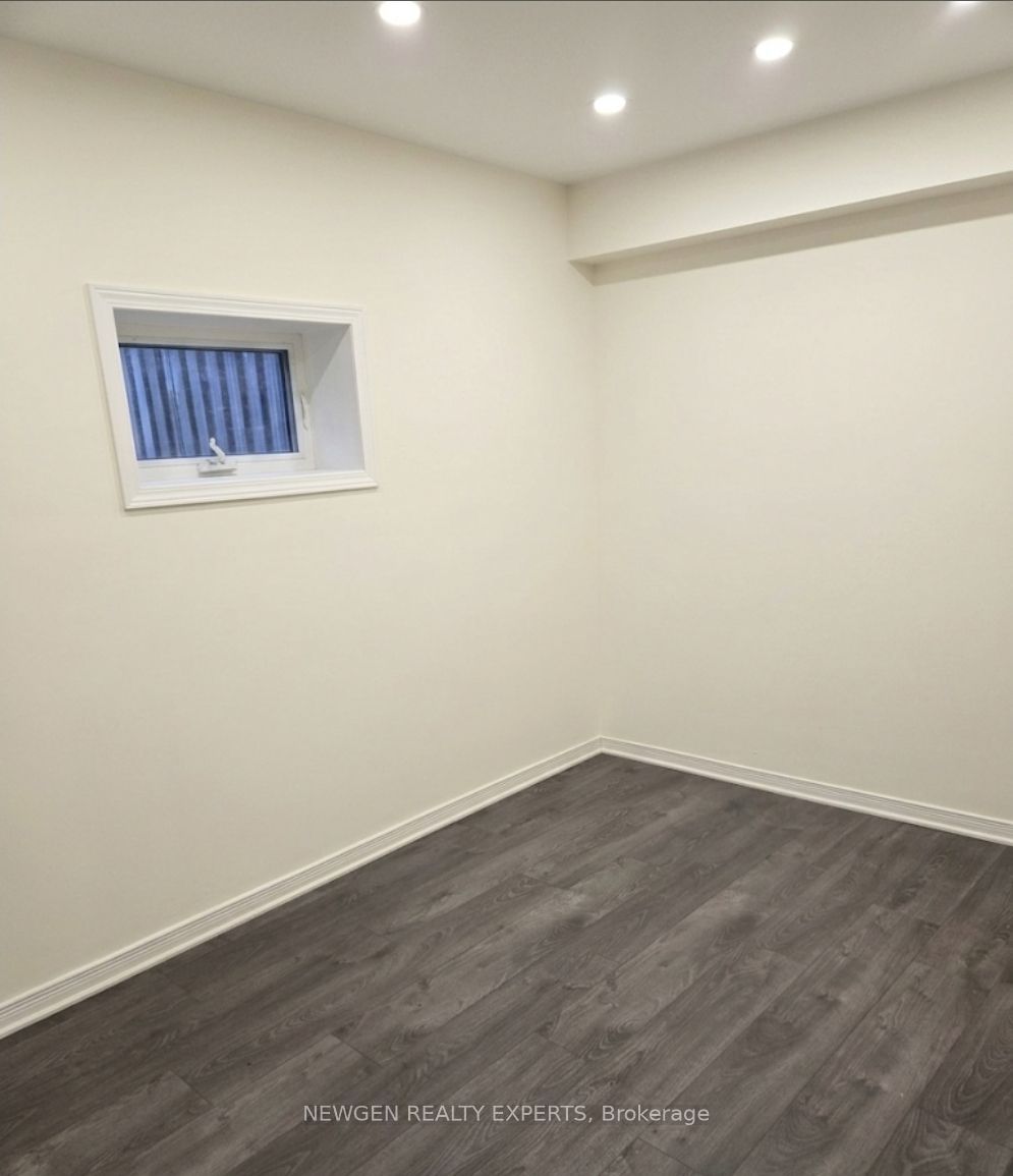35 Casemore Road Bsmnt, Toronto, ON M1X 1J3 photo 4