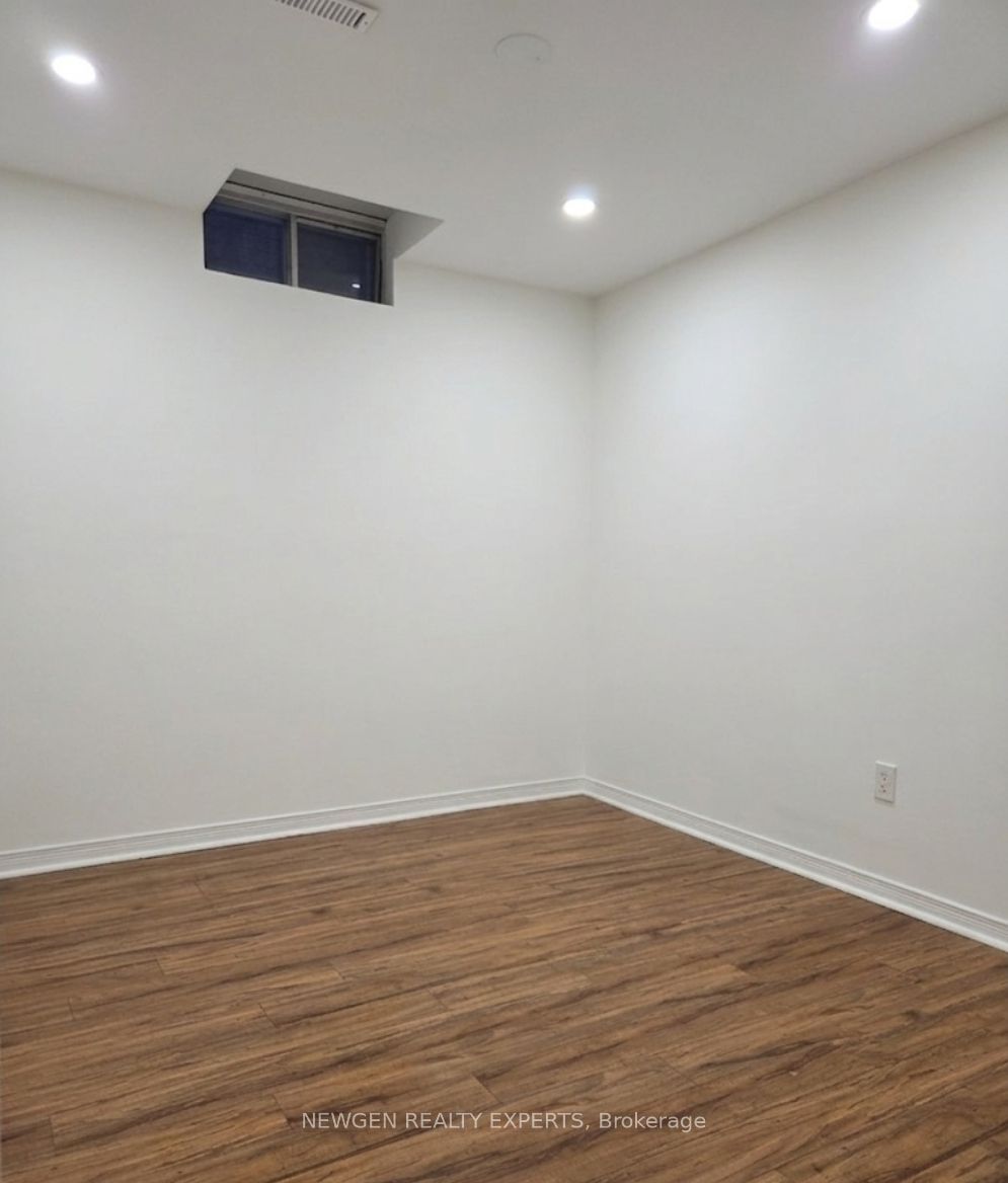 35 Casemore Road Bsmnt, Toronto, ON M1X 1J3 photo 5