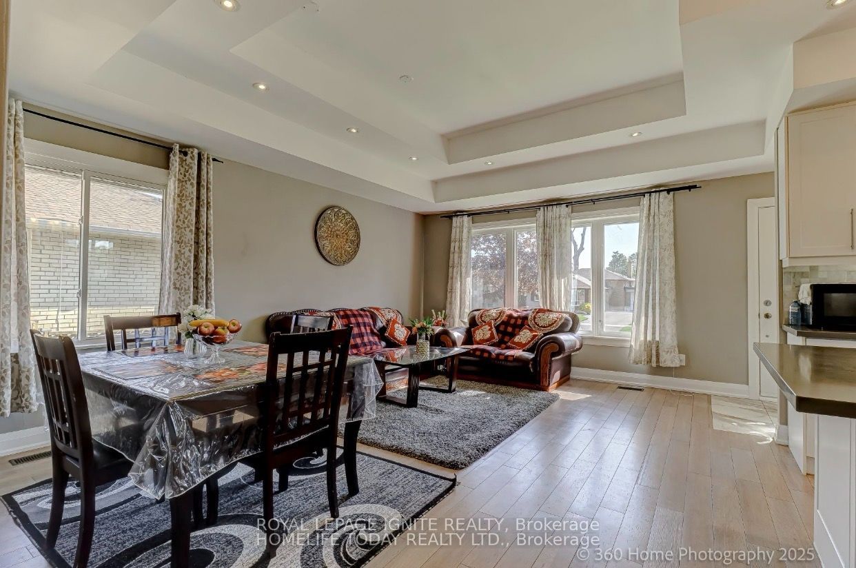 6 Greyabbey Trail, Toronto, ON M1E 1V7 photo 5