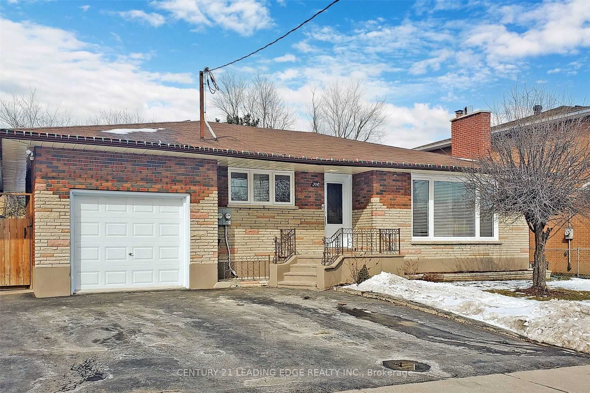 308 Elgin Street W, Oshawa, ON L1J 2P3