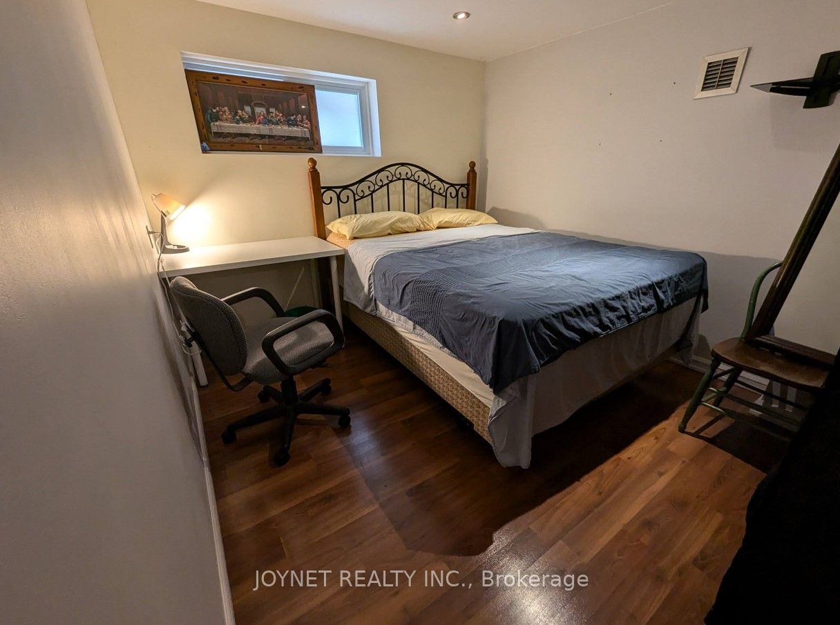 17 Firebrace Road, Toronto, ON M1W 2Z3 photo 4