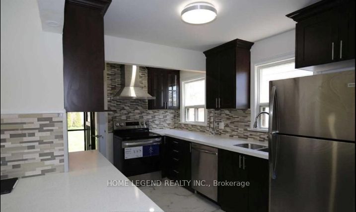75 Gradwell Drive, Toronto, ON M1M 2N3 photo 4