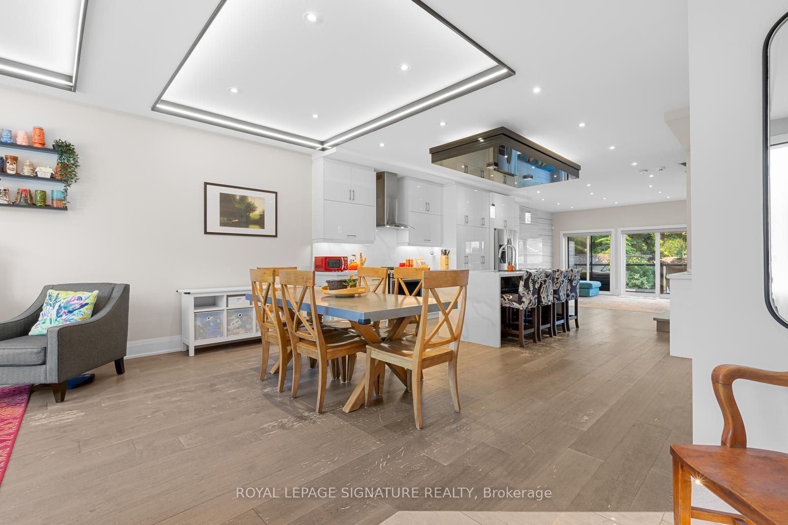 8 Dunkirk Road, Toronto, ON M4C 2L9 photo 4